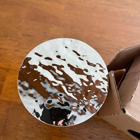 NWT Bath & Body Works 3-Wick Candle PINK SHORES White Barn - Picture 4 of 6